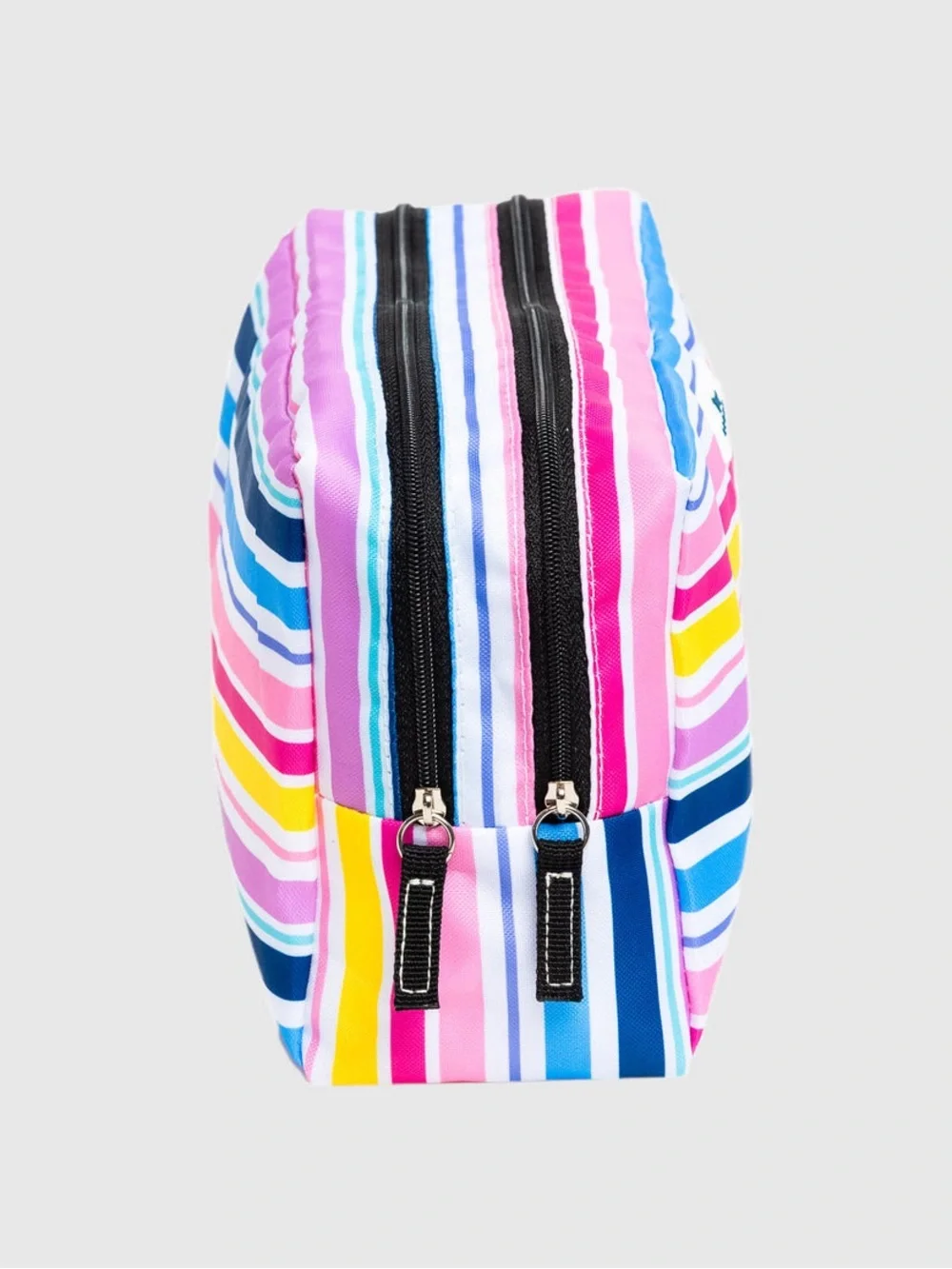 Scout 2-Way Toiletry Bag in Stripe a Pose